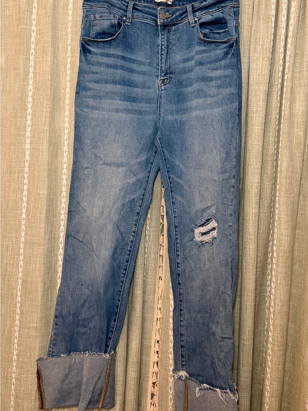 Blue Distressed Women’s Jeans - Casual High-Rise
